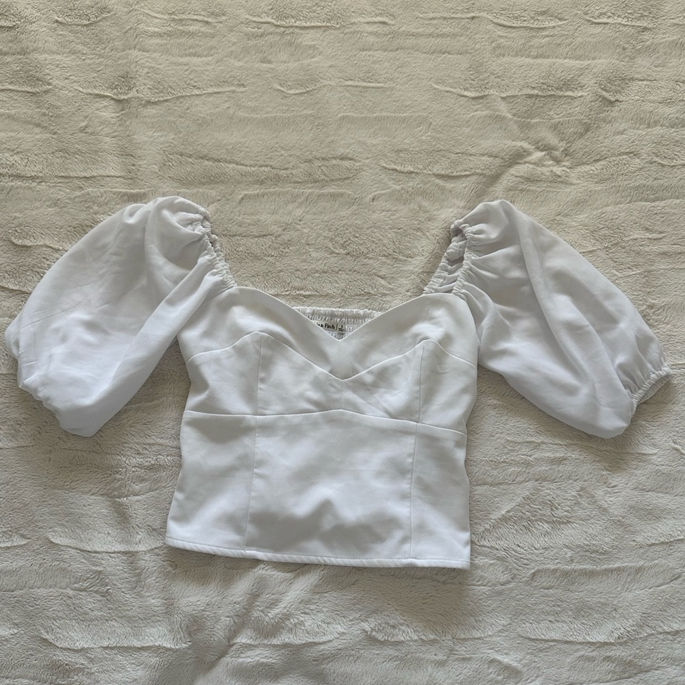 Abercrombie & Fitch White Puffy Sleeve Top